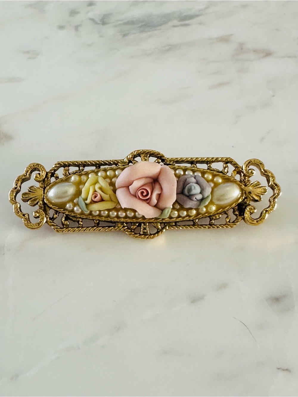 Vintage Floral Bar Brooch Gold-Tone Porcelain Flower Rose Faux Pearl Bar Pin